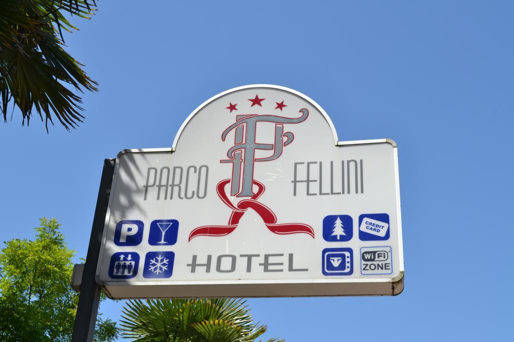 Hotel Parco Fellini Rimini Exterior photo